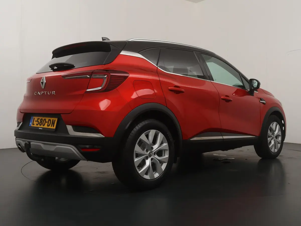 TCe 140 EDC Intens | AUTOMAAT | Trekhaak | Parkeercamera | Navigatie |