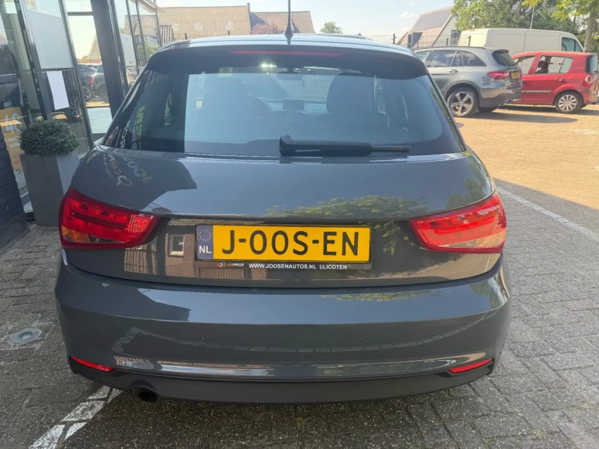 1.0 TFSI ADRENALIN