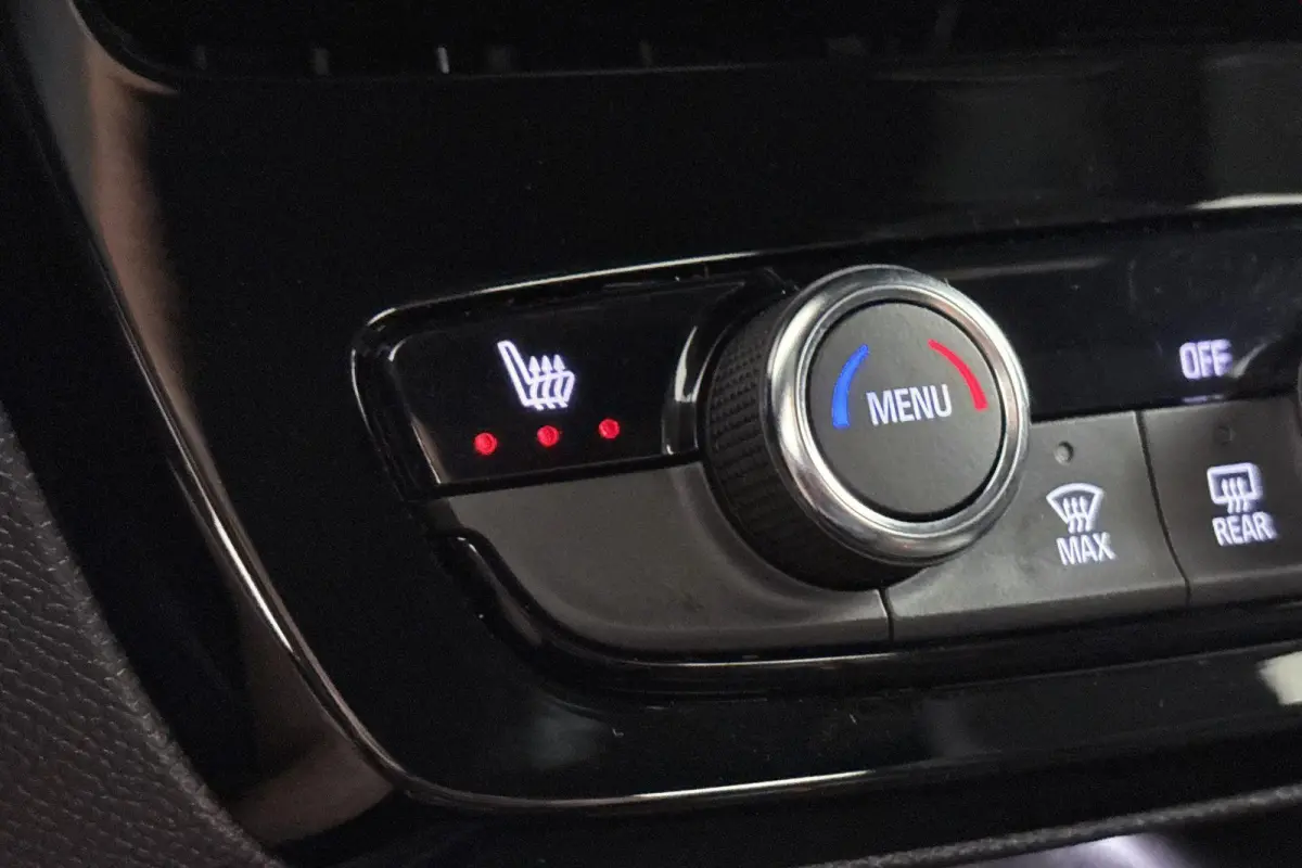 1.2 Turbo GS IntelliLux Stoelverwarming Carplay Adaptieve cruise control