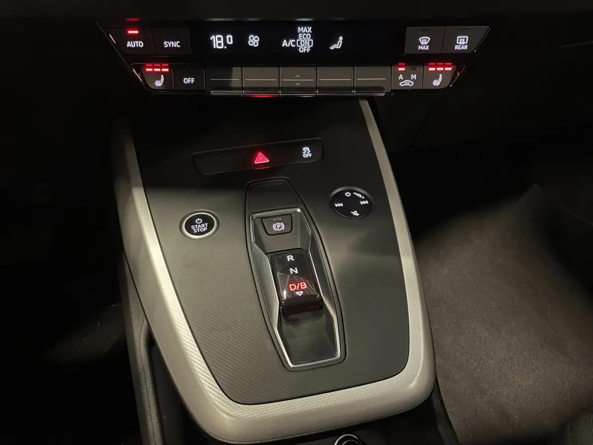 40|77 kWh|90% SOH|APPLE CARPLAY|CLIMATE+CRUISE CTRL|ELEK.TREKHAAK|SONOS|STOELVERWERW.|NL|NAP|INCL.BTW|1e EIG.|