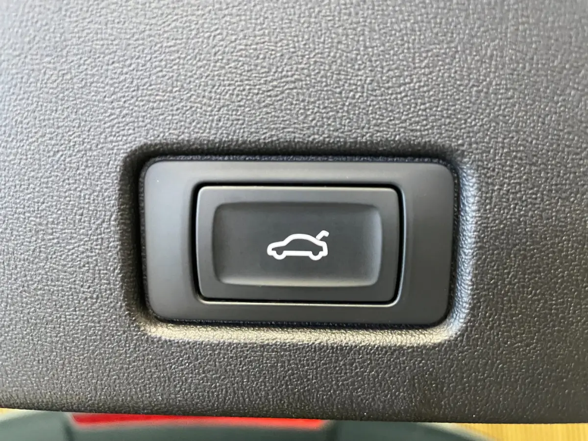 40|77 kWh|90% SOH|APPLE CARPLAY|CLIMATE+CRUISE CTRL|ELEK.TREKHAAK|SONOS|STOELVERWERW.|NL|NAP|INCL.BTW|1e EIG.|
