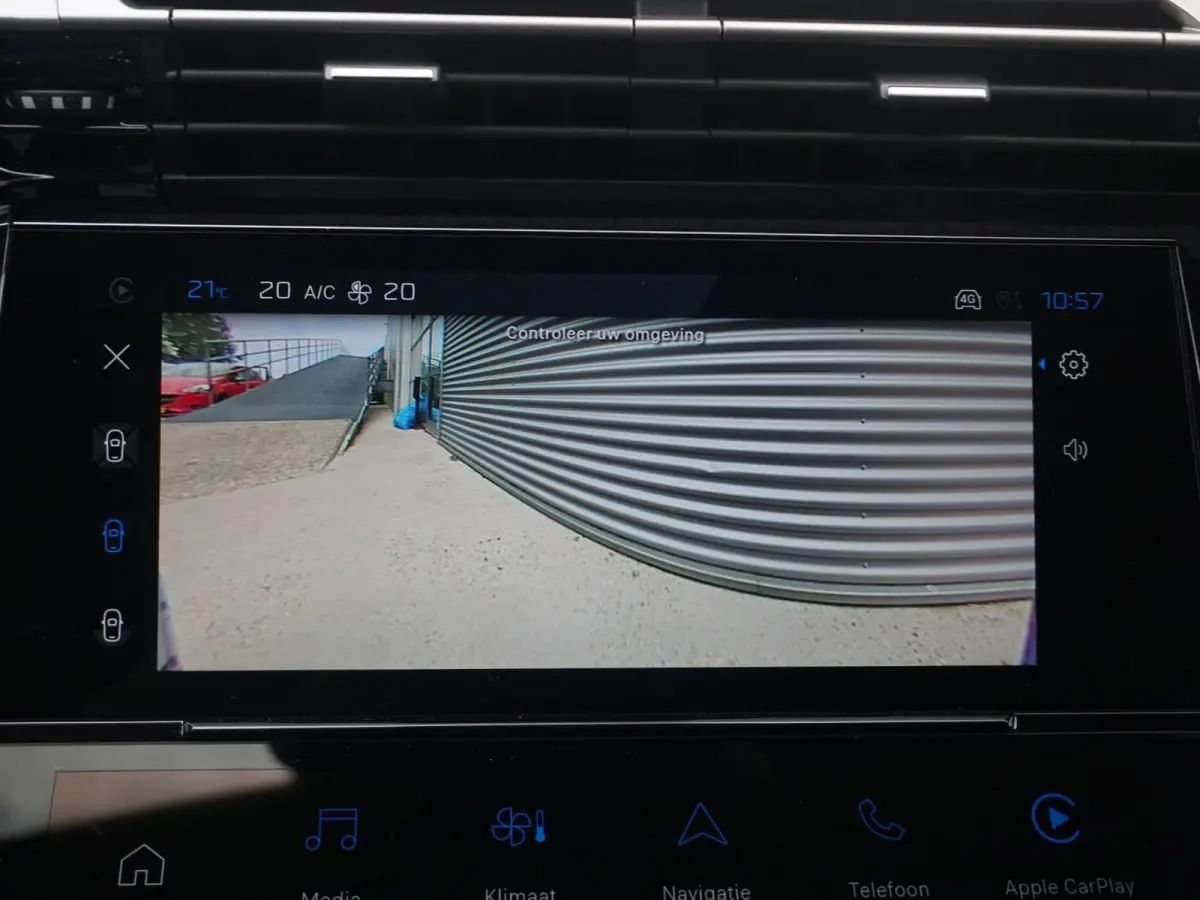 1.6 Plug-in Hybrid 180 Allure Avantage | Navigatie | 360 Camera | Stoelverwarming | Climate Control |