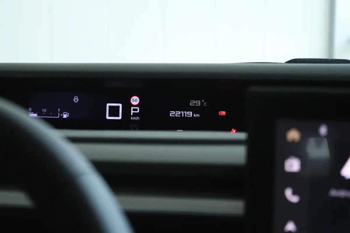 1.2 Hybrid 145 Max | Cruise Control | Navi | Camera | Climate Control | Carplay | LMV | LED