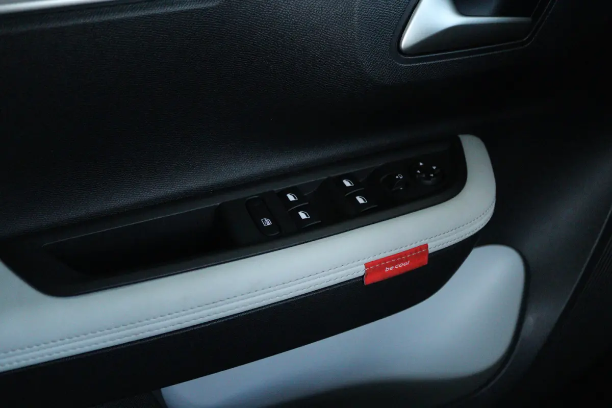 1.2 Hybrid 145 Max | Cruise Control | Navi | Camera | Climate Control | Carplay | LMV | LED