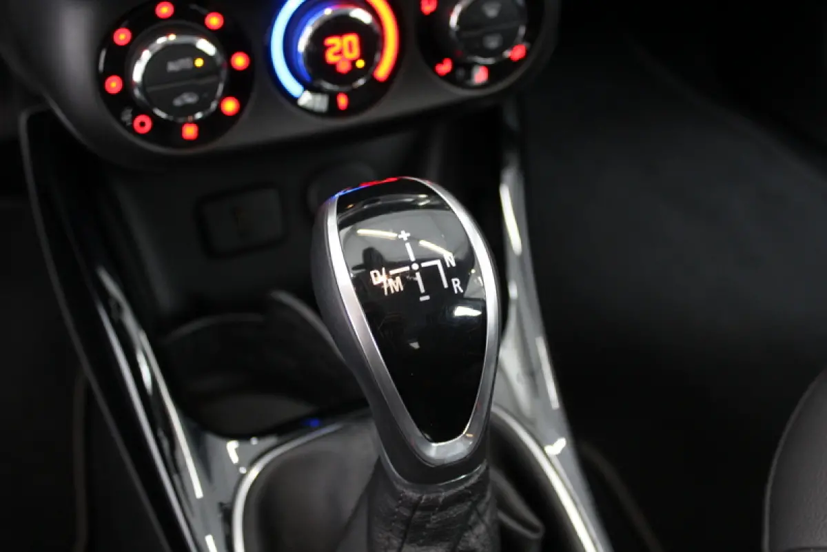 1.4 Online Edition 90PK, AUTOMAAT | RIJKLAAR | DEELS LEER | CARPLAY | CRUISE CONTROLE