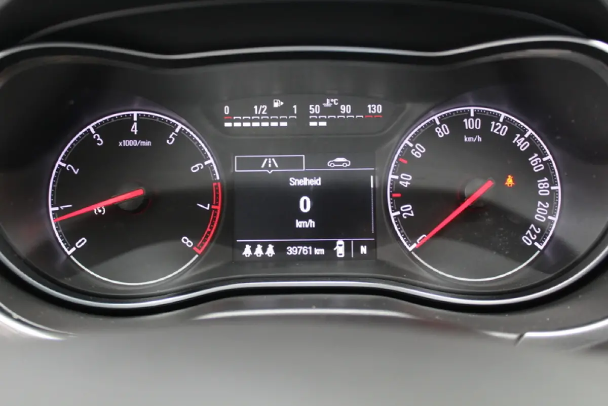 1.4 Online Edition 90PK, AUTOMAAT | RIJKLAAR | DEELS LEER | CARPLAY | CRUISE CONTROLE