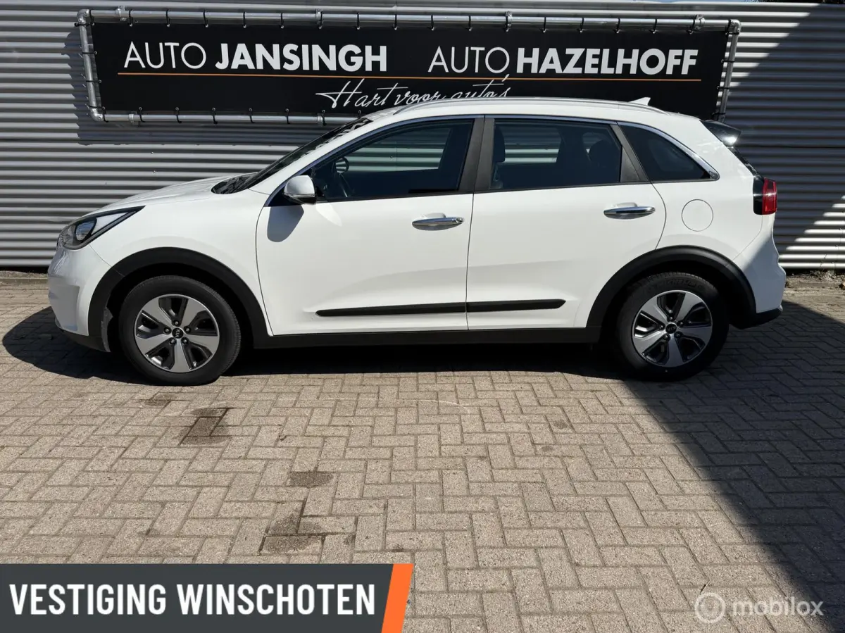 1.6 GDi Hybrid DynamicLine | Camera | Clima | Apple Carplay/Android Auto |