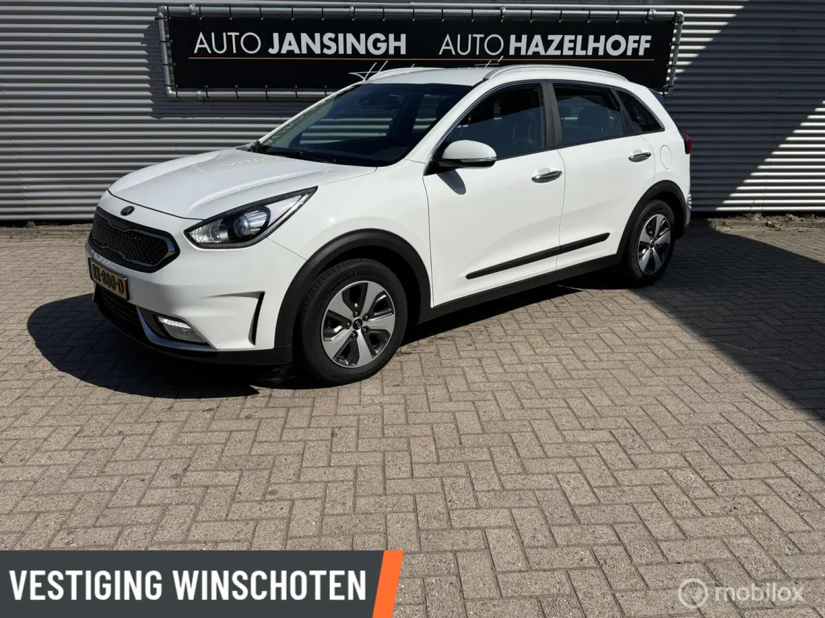 1.6 GDi Hybrid DynamicLine | Camera | Clima | Apple Carplay/Android Auto |