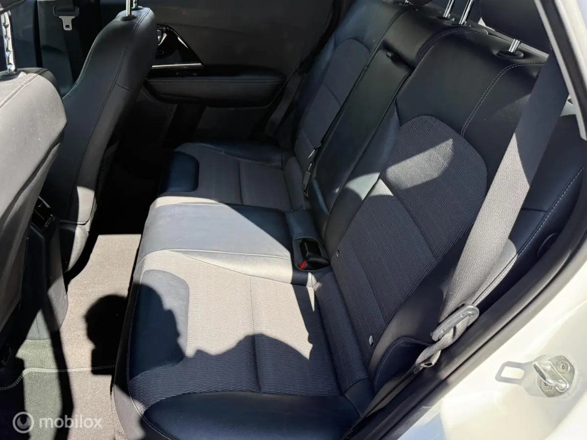 1.6 GDi Hybrid DynamicLine | Camera | Clima | Apple Carplay/Android Auto |