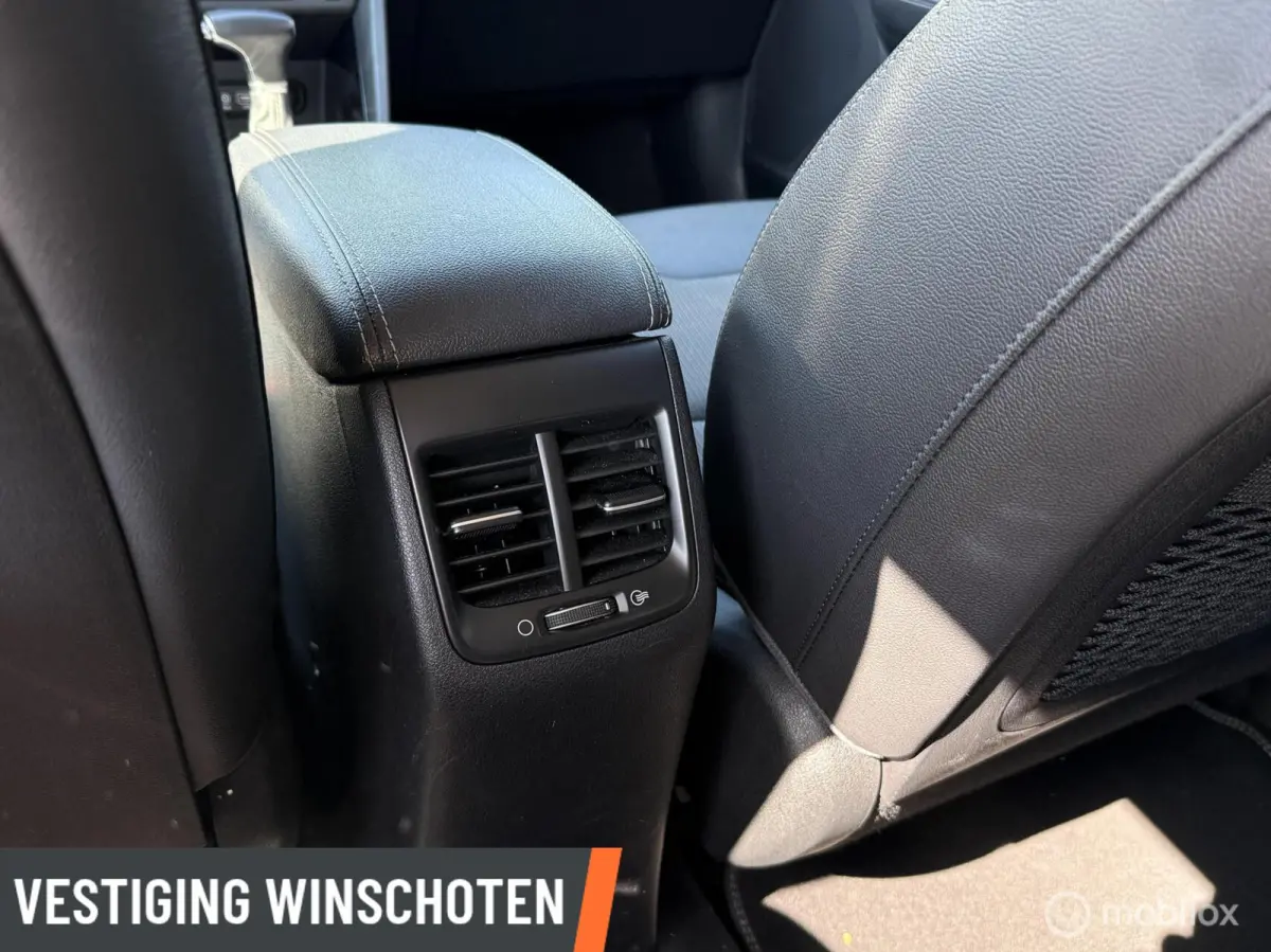 1.6 GDi Hybrid DynamicLine | Camera | Clima | Apple Carplay/Android Auto |
