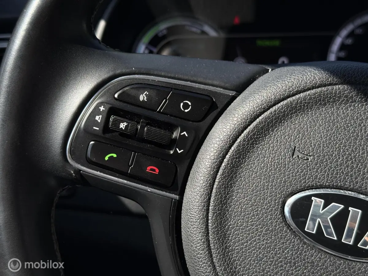 1.6 GDi Hybrid DynamicLine | Camera | Clima | Apple Carplay/Android Auto |