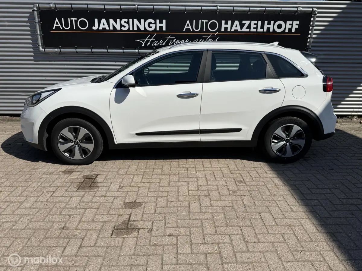 1.6 GDi Hybrid DynamicLine | Camera | Clima | Apple Carplay/Android Auto |
