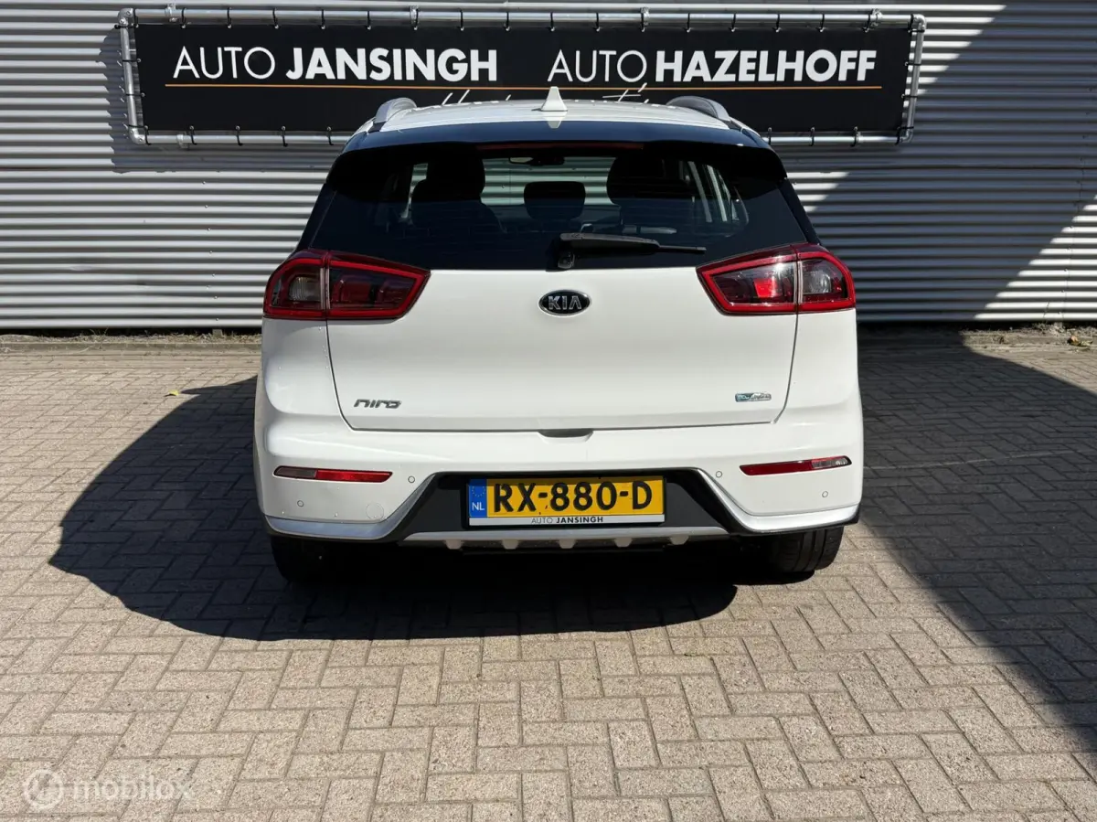 1.6 GDi Hybrid DynamicLine | Camera | Clima | Apple Carplay/Android Auto |