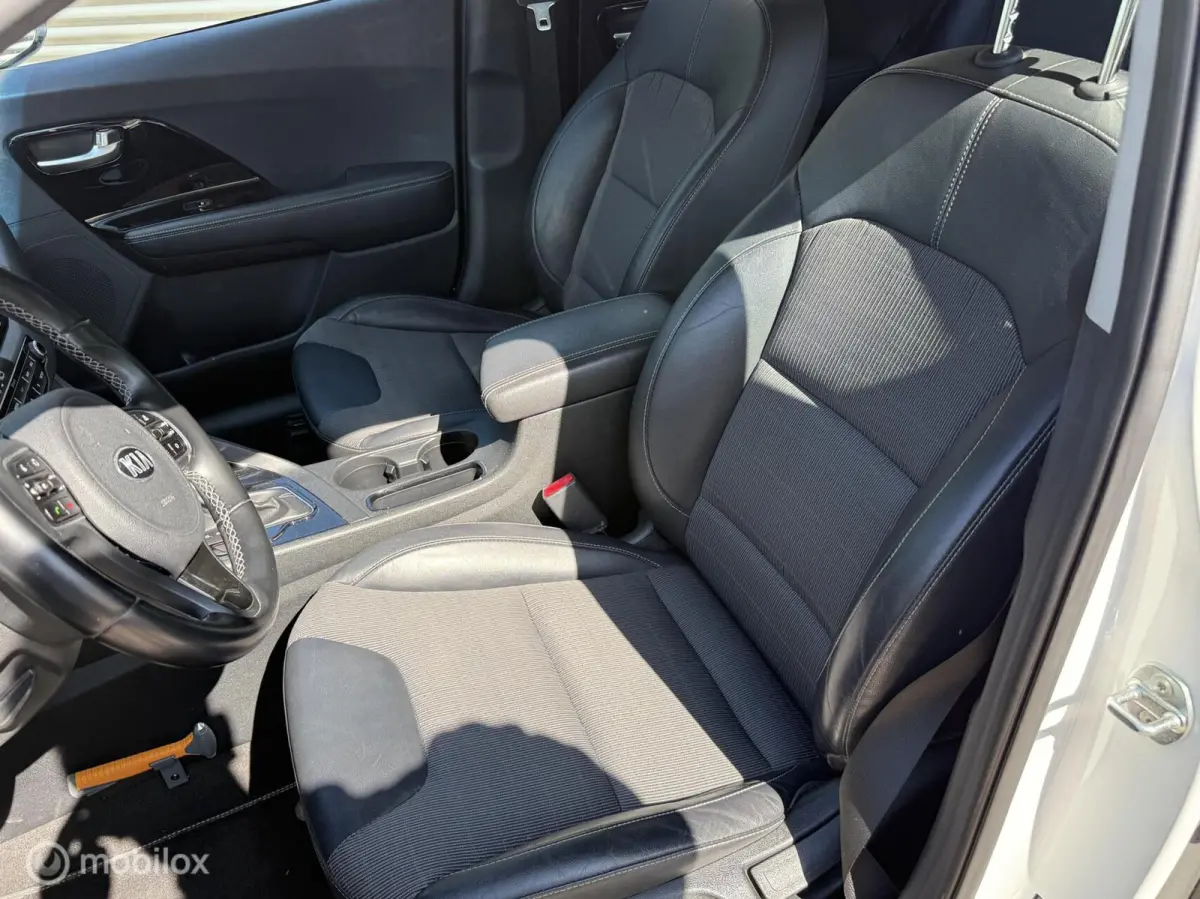 1.6 GDi Hybrid DynamicLine | Camera | Clima | Apple Carplay/Android Auto |