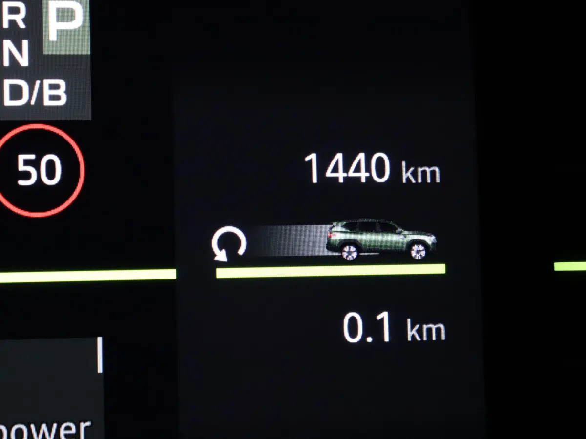 Hybrid 155pk Expression Apple Carplay/Android Auto | Climate