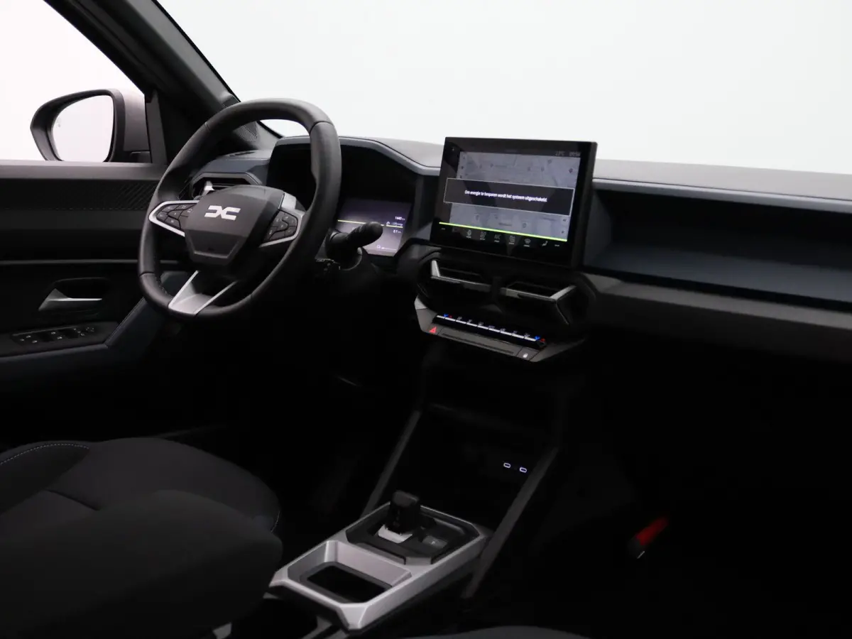 Hybrid 155pk Expression Apple Carplay/Android Auto | Climate