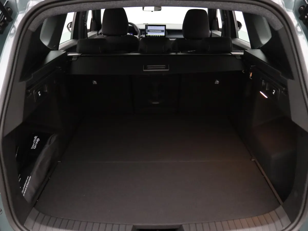 Hybrid 155pk Expression Apple Carplay/Android Auto | Climate