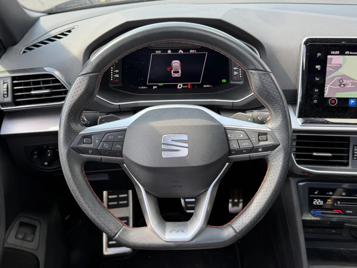 1.4 TSI e-Hybrid PHEV FR Business FABRIEKSGARANTIE 03-2028 20"/Panoramadak/Trekhaak/360 camera/Keyless/Dodehoek/Elektrische klep/Stuur + stoelverwarming v+a