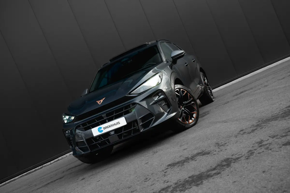 1.5 TSI e-Hybrid 272pk VZ Performance | "Immersive by Sennheiser" premium sound system package | Adaptief demping systeem | Alcantara bekleding