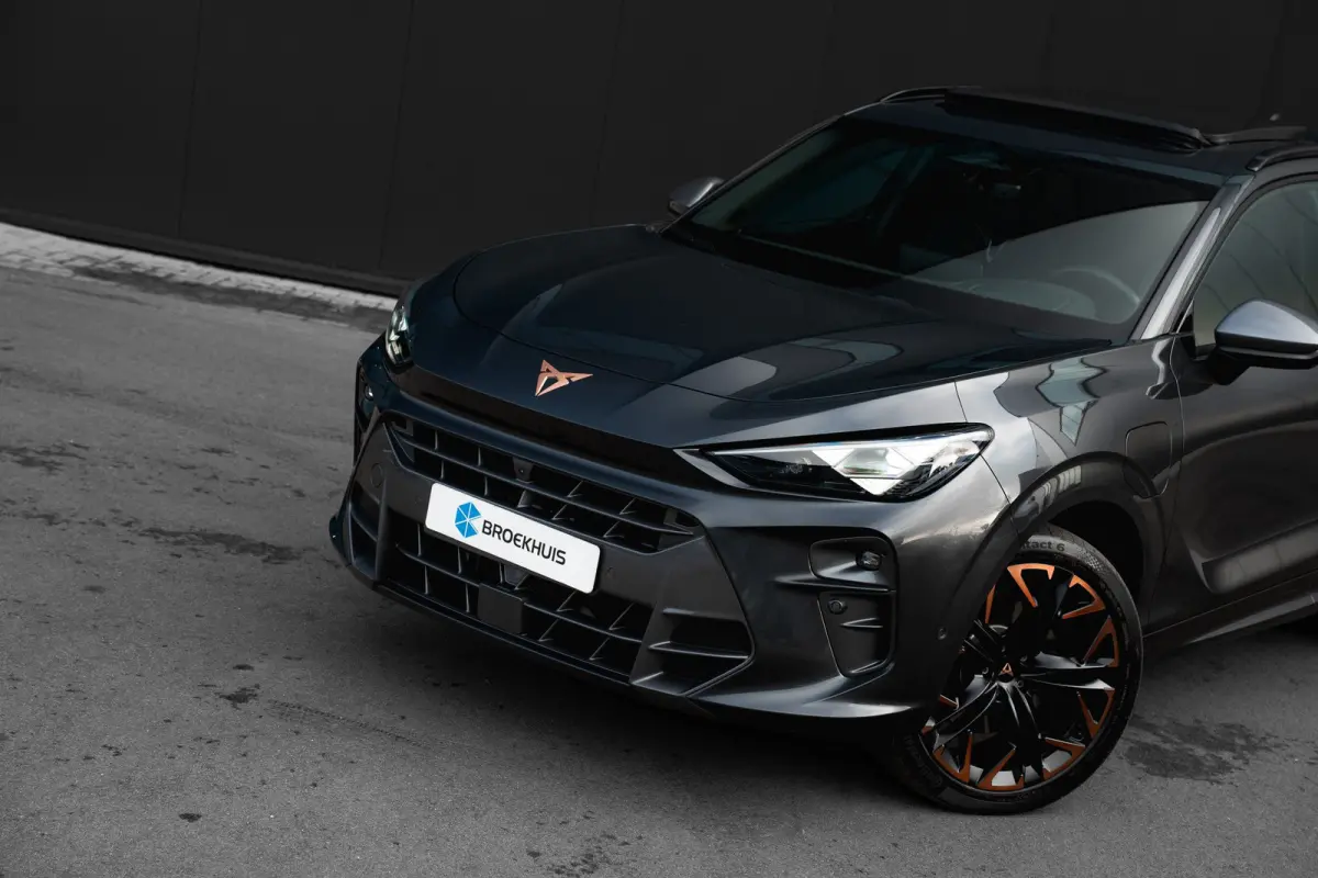 1.5 TSI e-Hybrid 272pk VZ Performance | "Immersive by Sennheiser" premium sound system package | Adaptief demping systeem | Alcantara bekleding