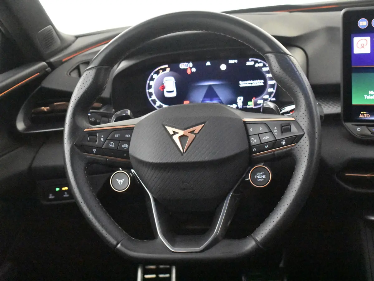 1.5 TSI e-Hybrid 272pk VZ Performance | "Immersive by Sennheiser" premium sound system package | Adaptief demping systeem | Alcantara bekleding