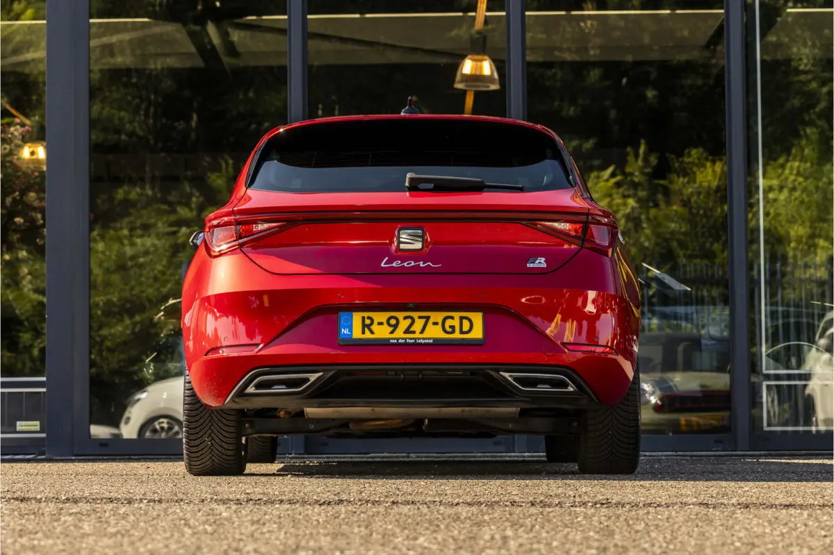 1.4 TSI eHybrid PHEV FR Business Intense | Elektrisch glazen schuif-/kanteldak |