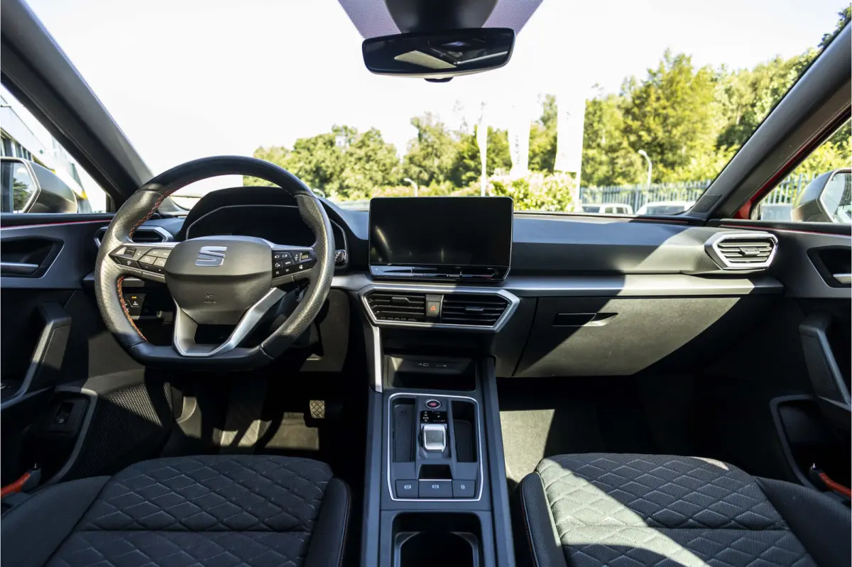 1.4 TSI eHybrid PHEV FR Business Intense | Elektrisch glazen schuif-/kanteldak |