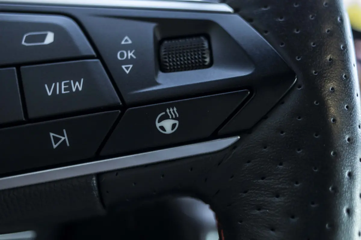 1.4 TSI eHybrid PHEV FR Business Intense | Elektrisch glazen schuif-/kanteldak |