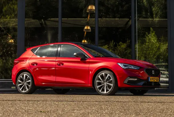 1.4 TSI eHybrid PHEV FR Business Intense