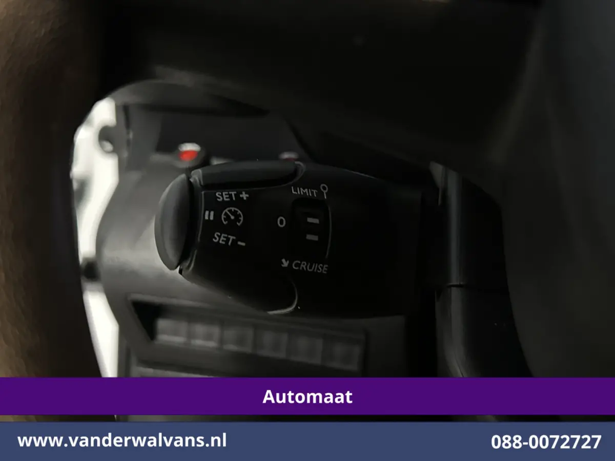 1.2 PureTech 130pk Automaat Benzine L1H1 Euro6 Airco | 3-Zits | Navigatie | Camera | Apple Carplay Cruisecontrol, Android Auto, Parkeersensoren