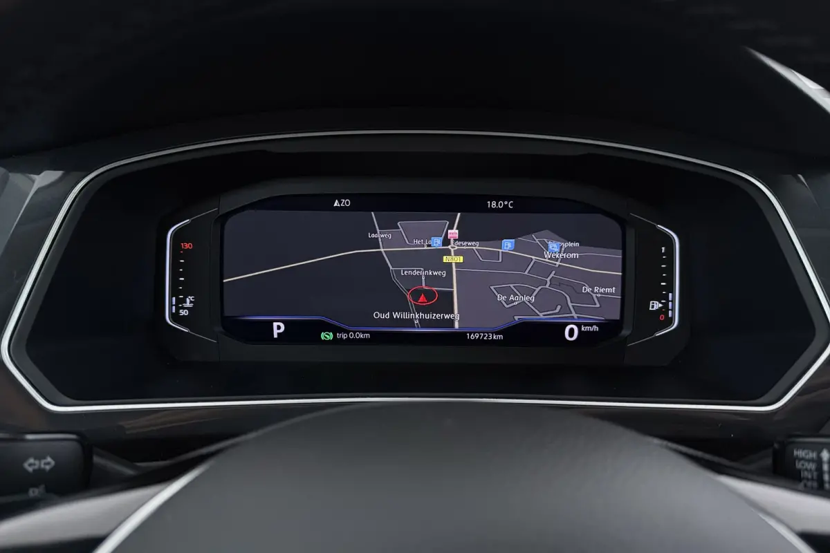 1.5 TSI ACT Comfortline Business | Panoramadak | Org NL | Camera | CarPlay | Digital Cockpit | Stoelverwarming |