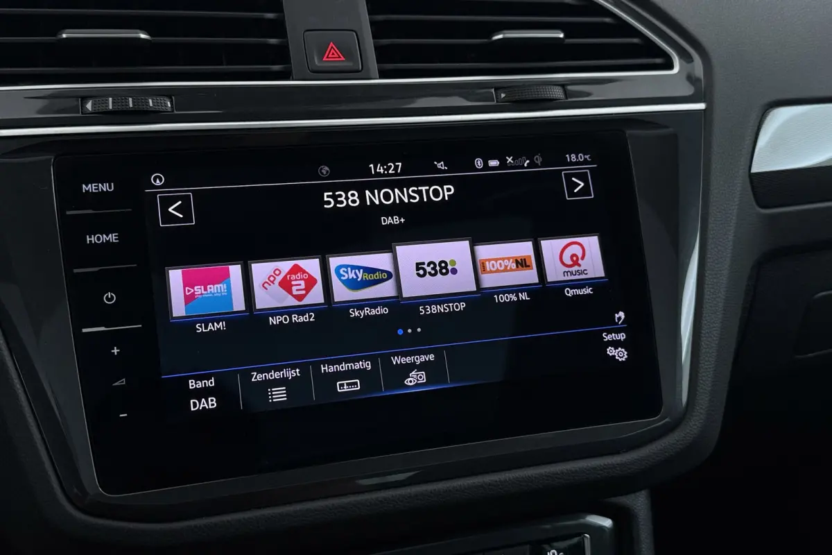 1.5 TSI ACT Comfortline Business | Panoramadak | Org NL | Camera | CarPlay | Digital Cockpit | Stoelverwarming |