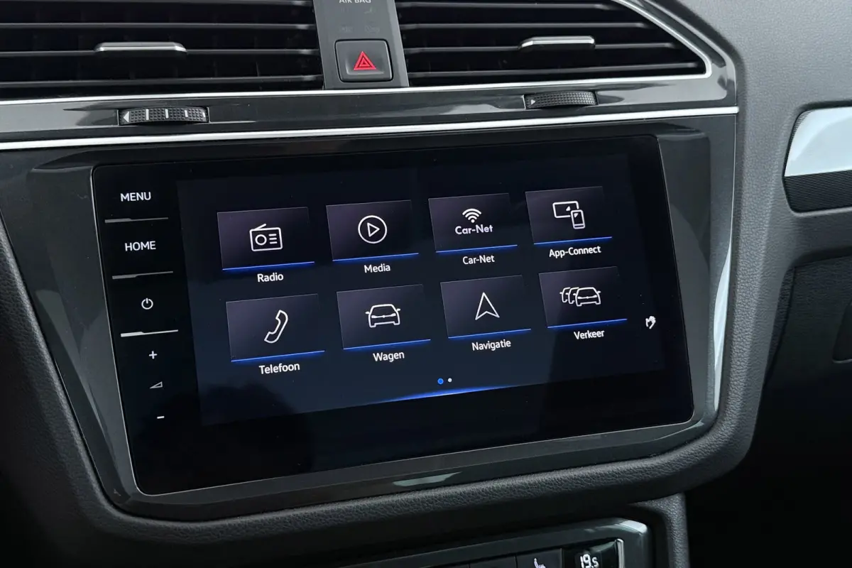 1.5 TSI ACT Comfortline Business | Panoramadak | Org NL | Camera | CarPlay | Digital Cockpit | Stoelverwarming |