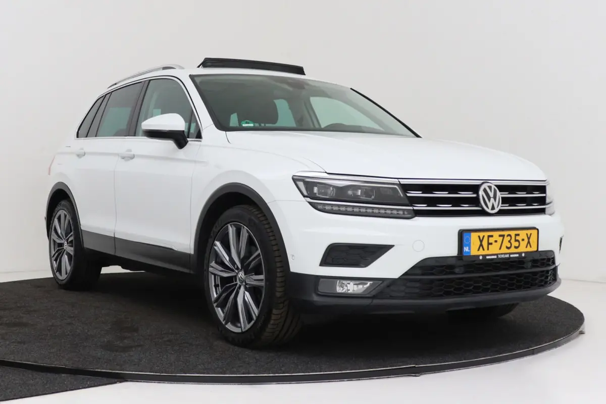 1.5 TSI ACT Comfortline Business | Panoramadak | Org NL | Camera | CarPlay | Digital Cockpit | Stoelverwarming |