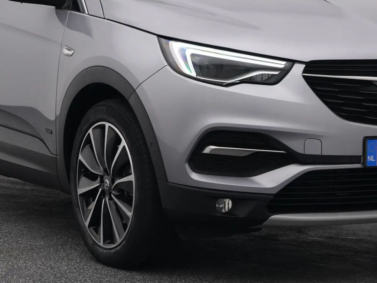 1.6 Turbo Hybrid Business Elegance | CAMERA | KEYLESS