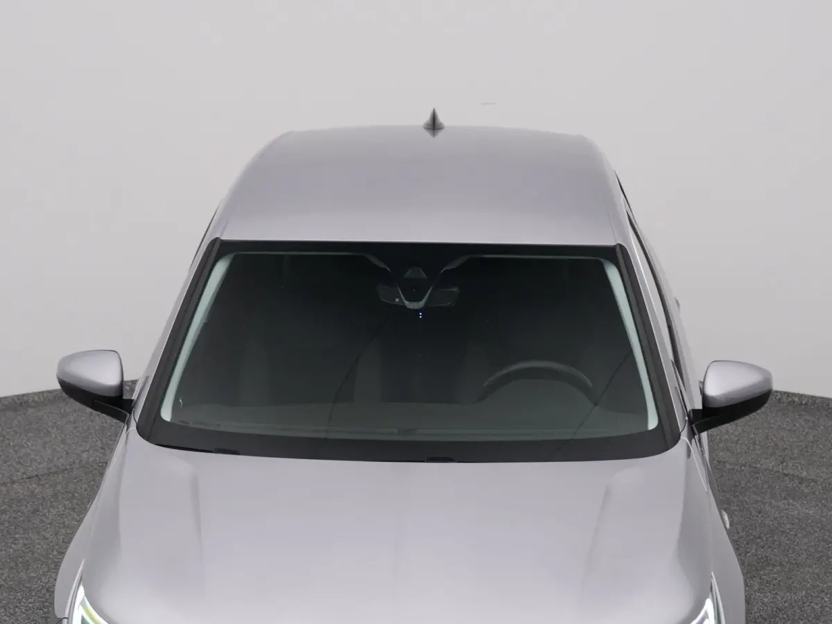 1.6 Turbo Hybrid Business Elegance | CAMERA | KEYLESS