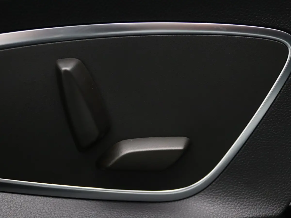 EV87 long range esprit Alpine Apple Carplay/Android Auto | Panoramadak