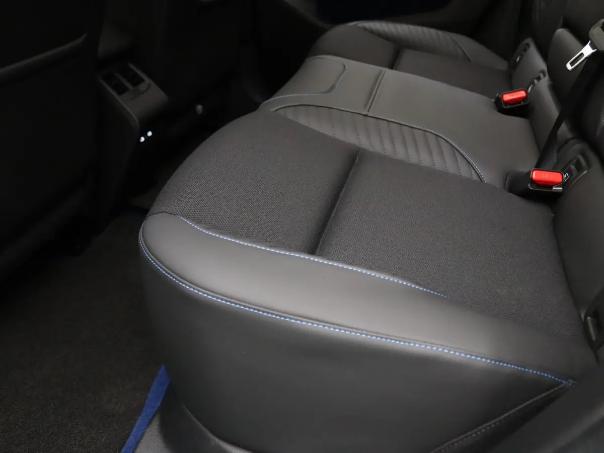 EV87 long range esprit Alpine Apple Carplay/Android Auto | Panoramadak