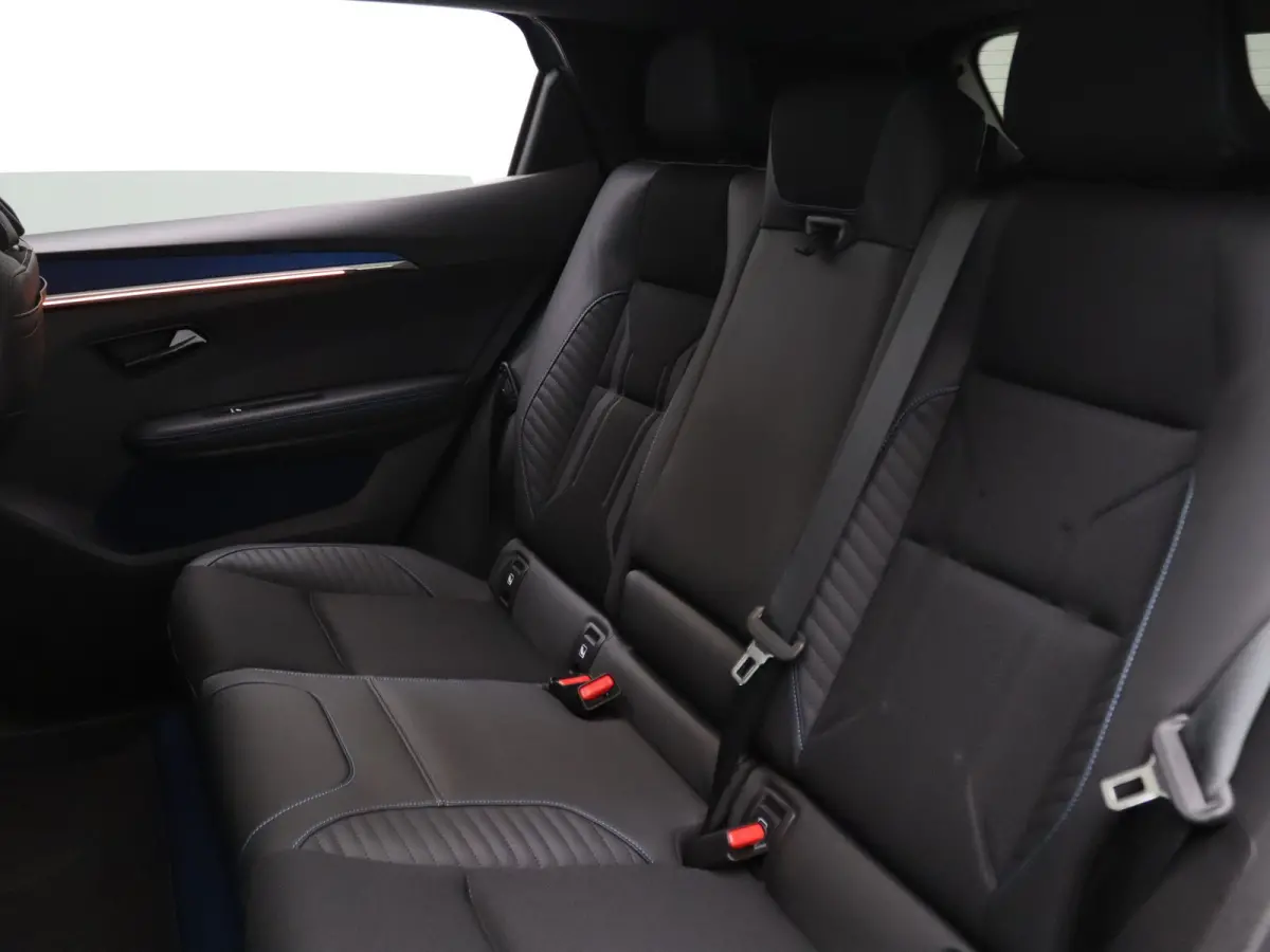 EV87 long range esprit Alpine Apple Carplay/Android Auto | Panoramadak