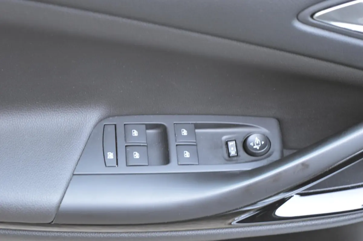 1.4 Innovation Aut!|Camera|Keyless!