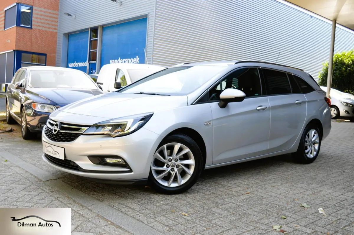 1.4 Innovation Aut!|Camera|Keyless!