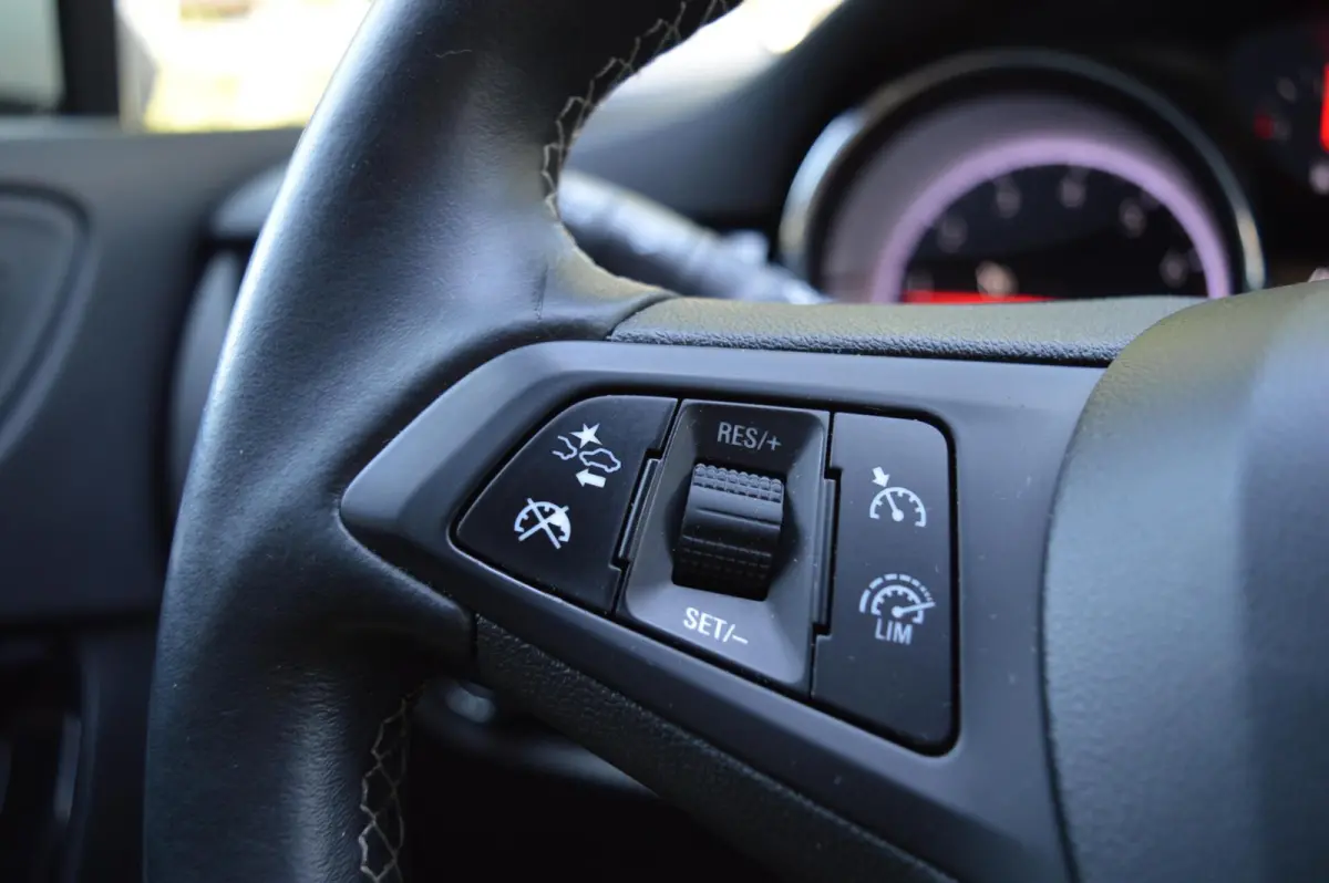 1.4 Innovation Aut!|Camera|Keyless!