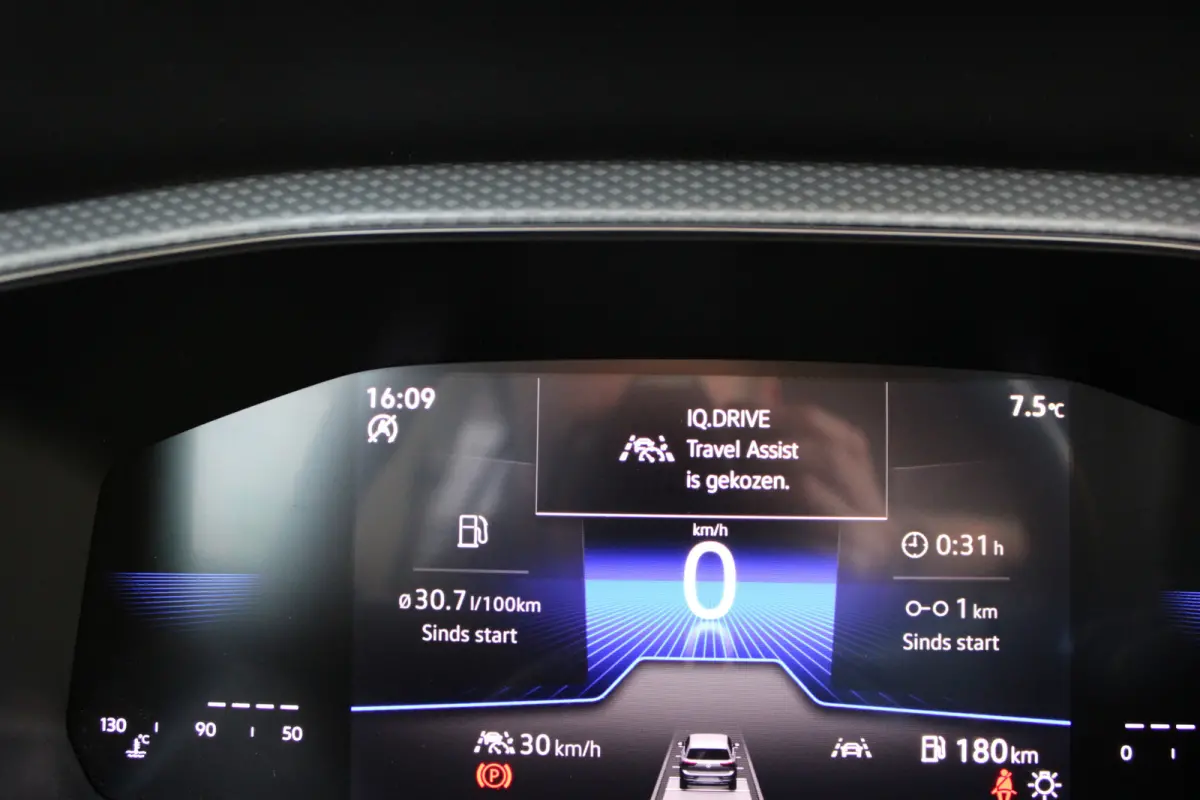 TSI 115PK LIFE EDITION CARPLAY/PDC/IQ-DRIVEQ fabrieksgarantie