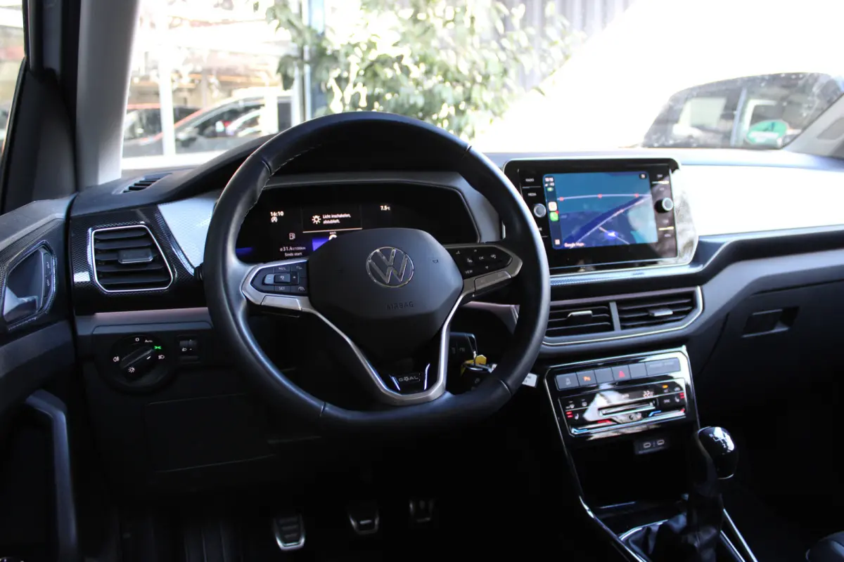TSI 115PK LIFE EDITION CARPLAY/PDC/IQ-DRIVEQ fabrieksgarantie
