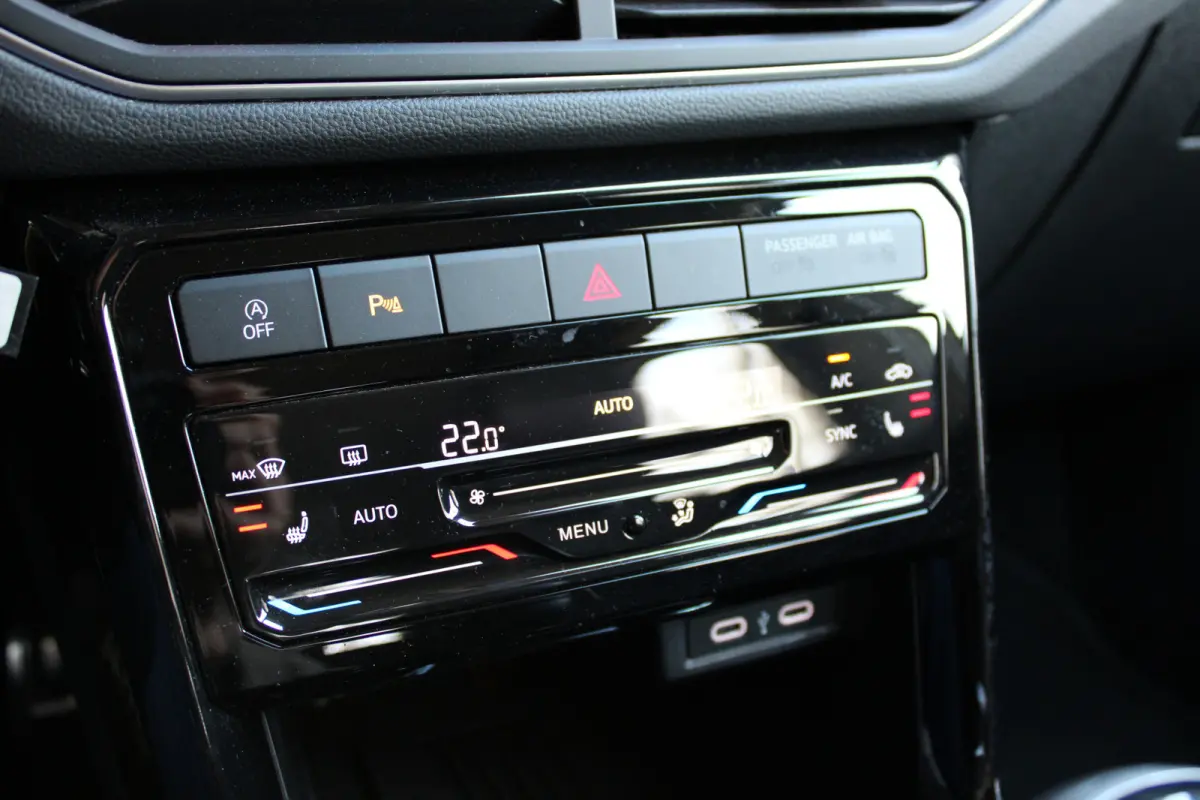 TSI 115PK LIFE EDITION CARPLAY/PDC/IQ-DRIVEQ fabrieksgarantie