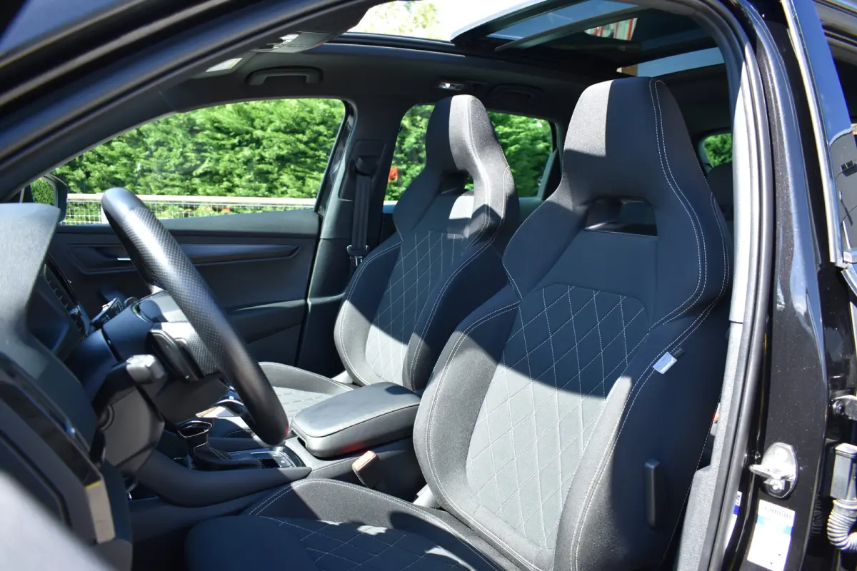1.5TSi ACT 150PK DSG Sportline Business | Cruise Control | PDC V+A | Stoel- en stuurwielverwarming | Apple Carplay & Android Auto | Schuif-kanteldak