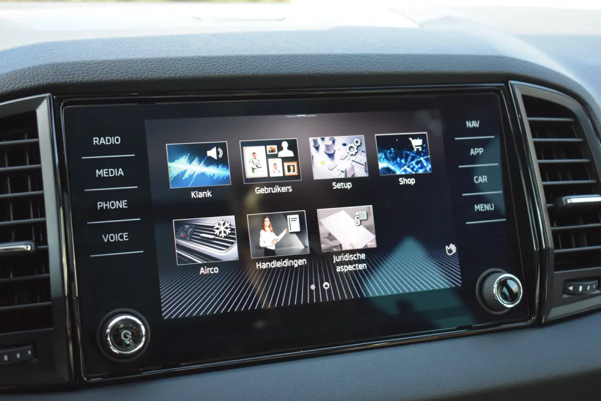 1.5TSi ACT 150PK DSG Sportline Business | Cruise Control | PDC V+A | Stoel- en stuurwielverwarming | Apple Carplay & Android Auto | Schuif-kanteldak
