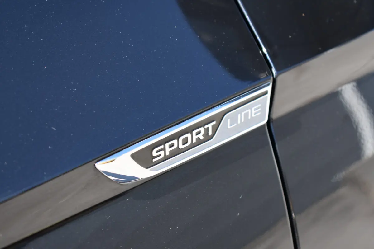 1.5TSi ACT 150PK DSG Sportline Business | Cruise Control | PDC V+A | Stoel- en stuurwielverwarming | Apple Carplay & Android Auto | Schuif-kanteldak