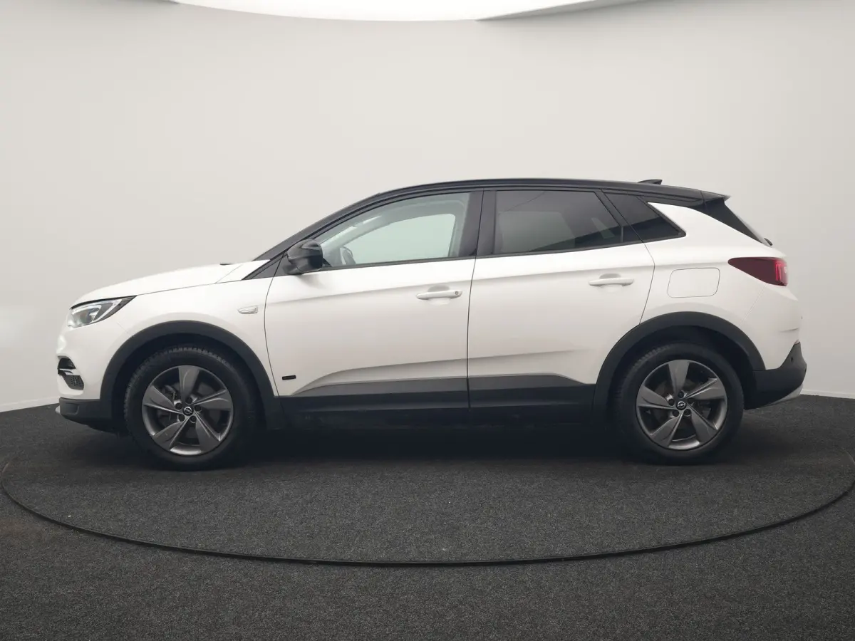 1.6 Turbo Hybrid Elegance PHEV 225pk Dealer O.H. | Camera | Voorstoelen Verwarmd | Keyless | Apple Carplay | Navigatie | Cruise Control | DAB | Plug In Hybrid |