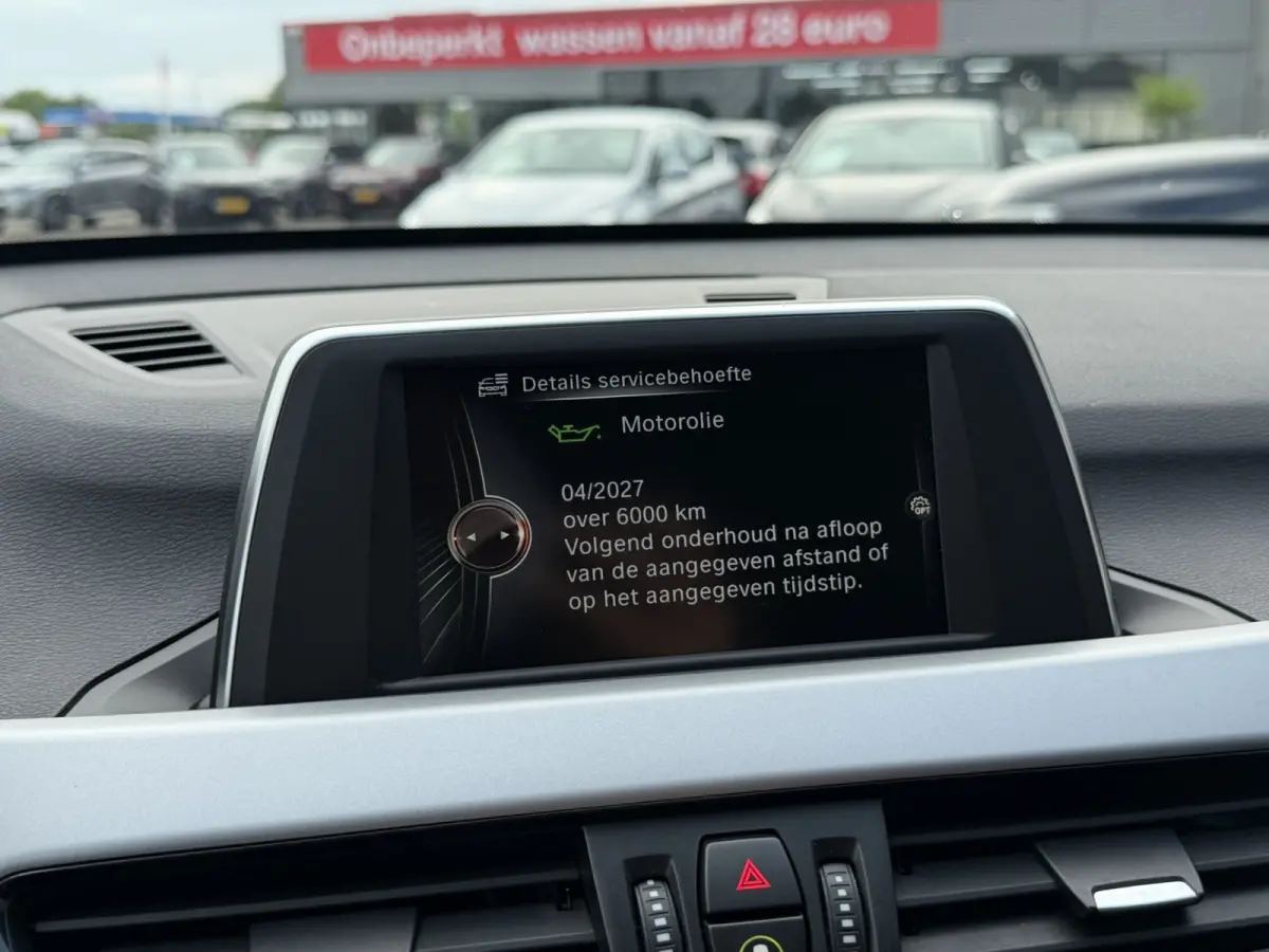 sDrive18i Advantage Navigatie Stoelverwarming Climate Control PDC Cruise Control